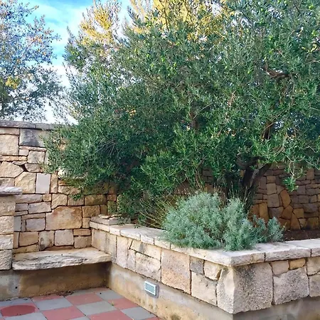 Olive House A4 * Maslenica